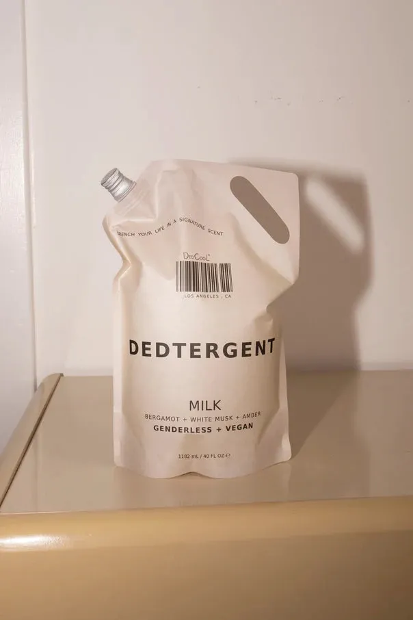 DEDTERGENT REFILL TAUNT 01