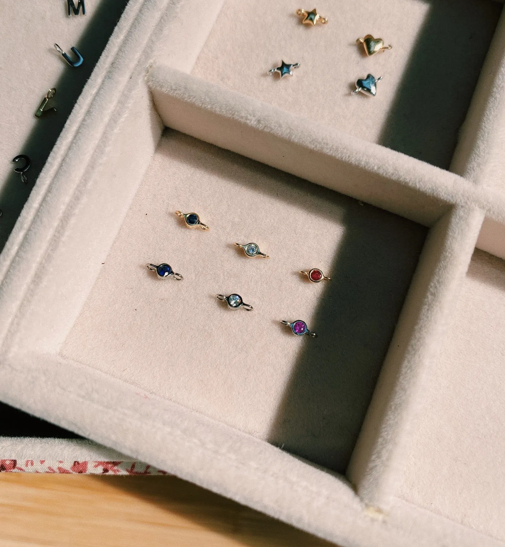 Never-Ending Solid Starry Charm Voucher